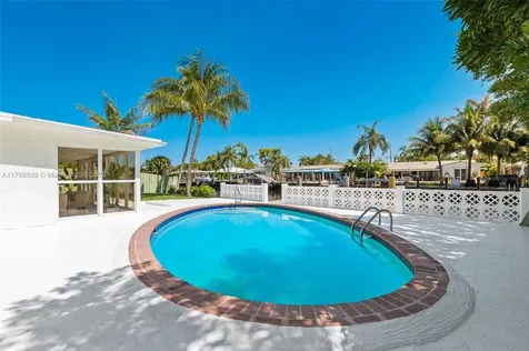2140 NE 19th Avenue Wilton Manors FL 33305