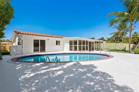 2140 NE 19th Avenue Wilton Manors FL 33305