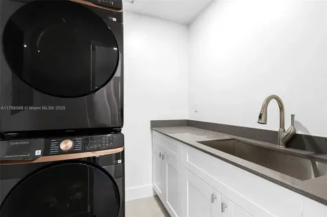 2140 NE 19th Avenue Wilton Manors FL 33305