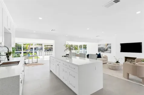 2140 NE 19th Avenue Wilton Manors FL 33305