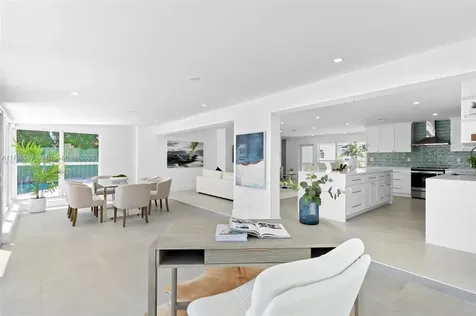 2140 NE 19th Avenue Wilton Manors FL 33305