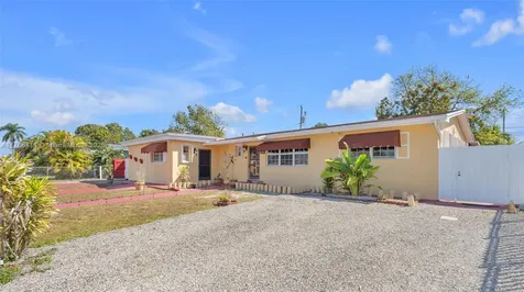 18901 NW 42nd Court Miami Gardens FL 33055