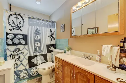 10045 SW 212th Street Cutler Bay FL 33189