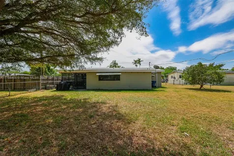 10045 SW 212th Street Cutler Bay FL 33189