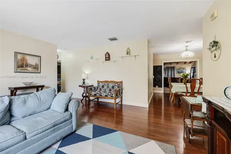 10045 SW 212th Street Cutler Bay FL 33189
