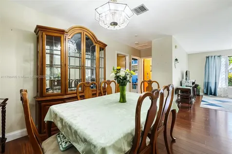 10045 SW 212th Street Cutler Bay FL 33189