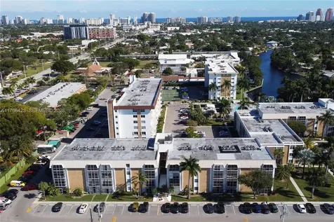 3040 NE 16th Avenue Oakland Park FL 33334