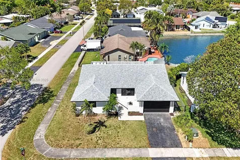1931 NW 41st Street Oakland Park FL 33309