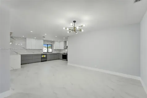 1931 NW 41st Street Oakland Park FL 33309