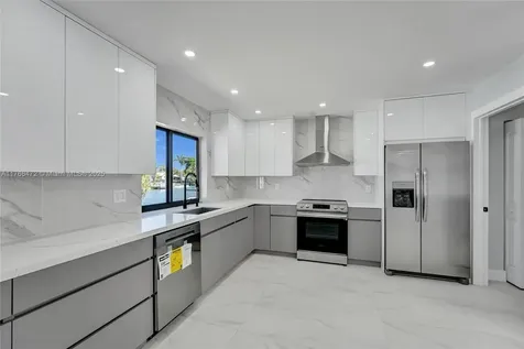 1931 NW 41st Street Oakland Park FL 33309