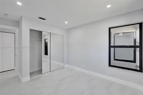 1931 NW 41st Street Oakland Park FL 33309