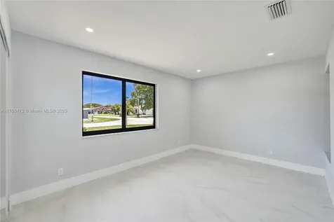 1931 NW 41st Street Oakland Park FL 33309