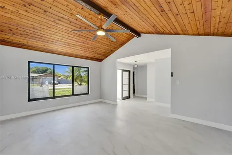 1931 NW 41st Street Oakland Park FL 33309