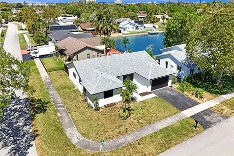 1931 NW 41st Street Oakland Park FL 33309