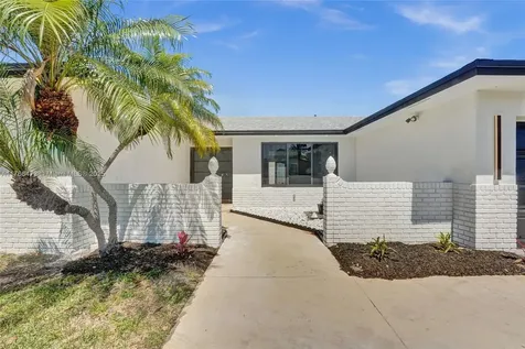 1931 NW 41st Street Oakland Park FL 33309