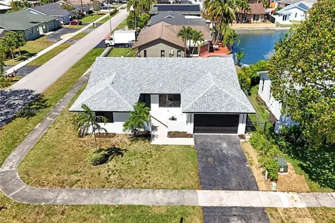 1931 NW 41st Street Oakland Park FL 33309