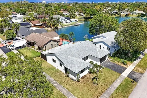1931 NW 41st Street Oakland Park FL 33309