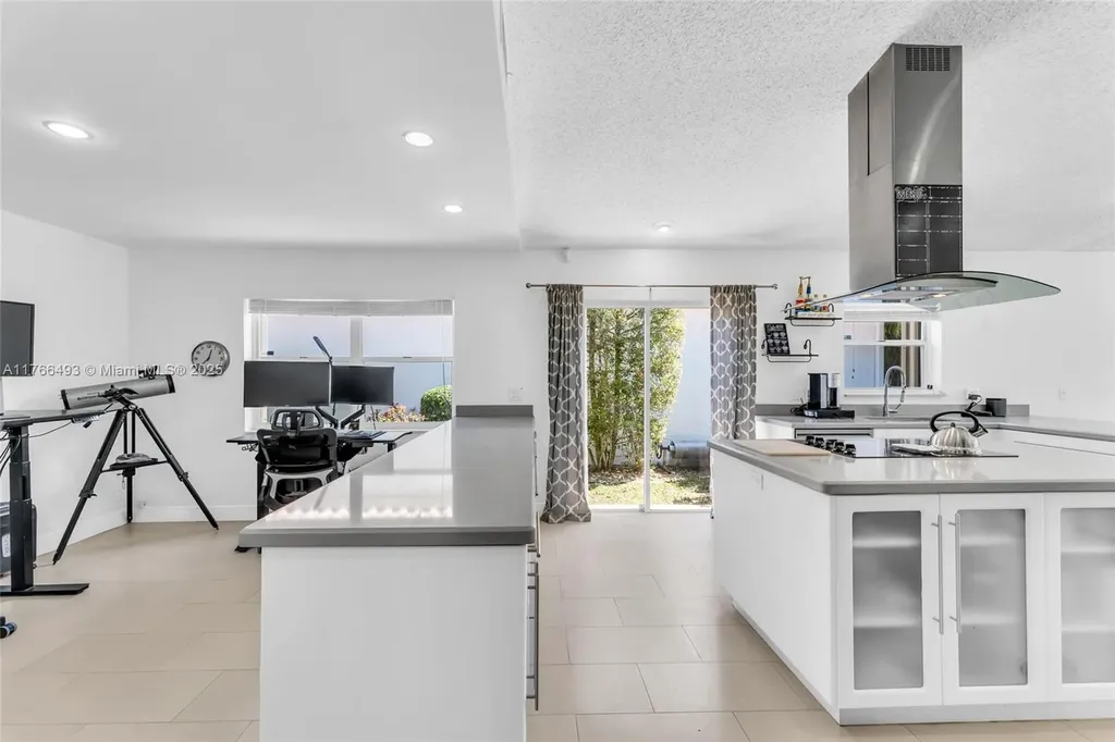 8490 Nadmar Avenue Boca Raton FL 33434