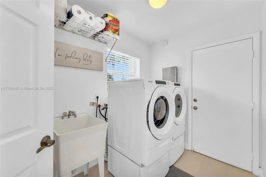 8490 Nadmar Avenue Boca Raton FL 33434