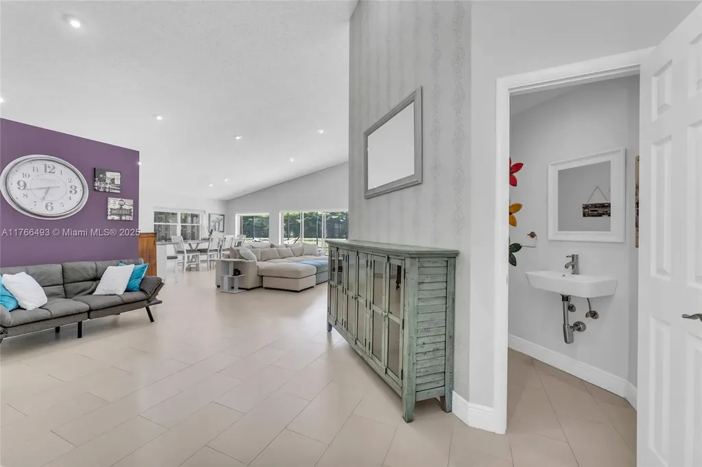 8490 Nadmar Avenue Boca Raton FL 33434