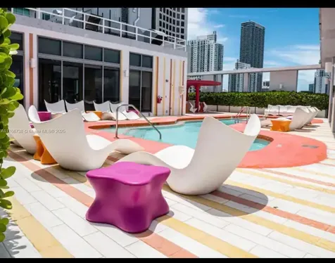31 SE 6th Street Miami FL 33131