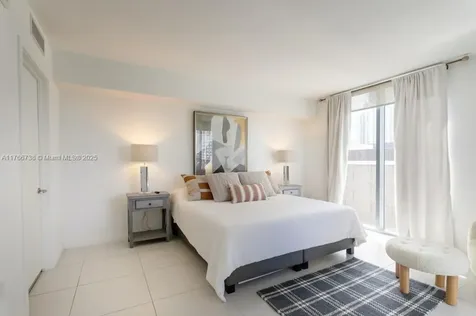 31 SE 6th Street Miami FL 33131