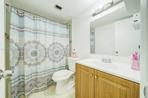 494 NW 165th Street Road Miami FL 33169