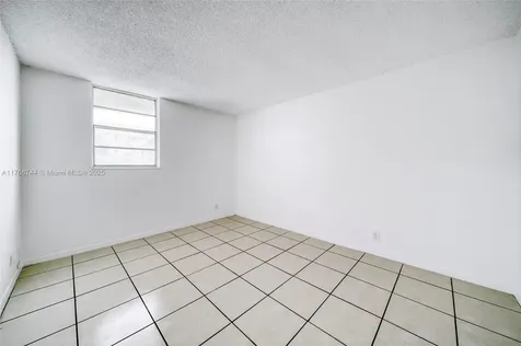 801 NW 47th Avenue Miami FL 33126