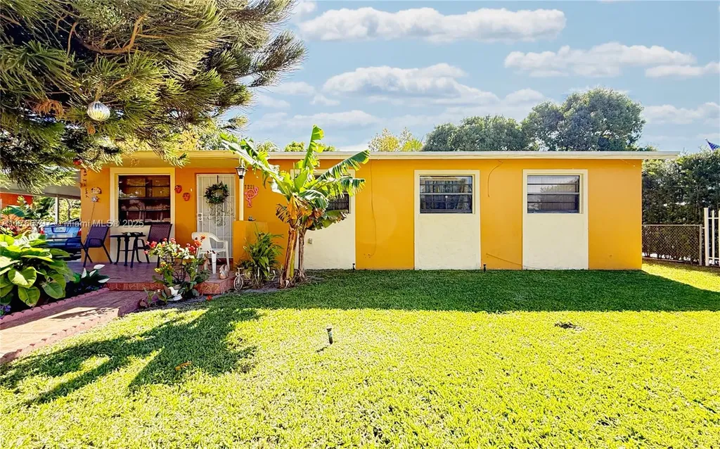 17221 NW 52nd Place Miami Gardens FL 33055
