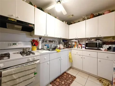 17221 NW 52nd Place Miami Gardens FL 33055