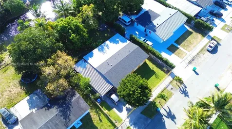 17221 NW 52nd Place Miami Gardens FL 33055
