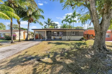 2813 SW 67th Lane Miramar FL 33023