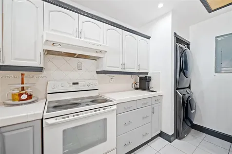 5245 NW 198th Terrace Miami Gardens FL 33055