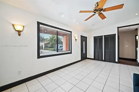 5245 NW 198th Terrace Miami Gardens FL 33055