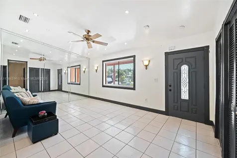 5245 NW 198th Terrace Miami Gardens FL 33055