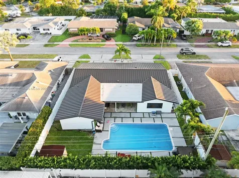 1945 NE 208th Terrace Miami FL 33179