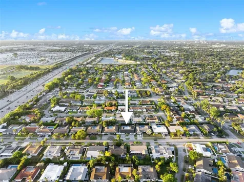 1945 NE 208th Terrace Miami FL 33179