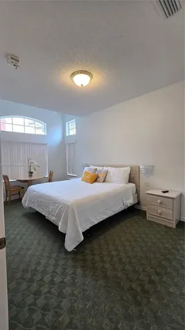 1013 Park Ridge Circle Kissimmee FL 34746