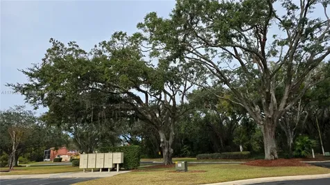 1013 Park Ridge Circle Kissimmee FL 34746