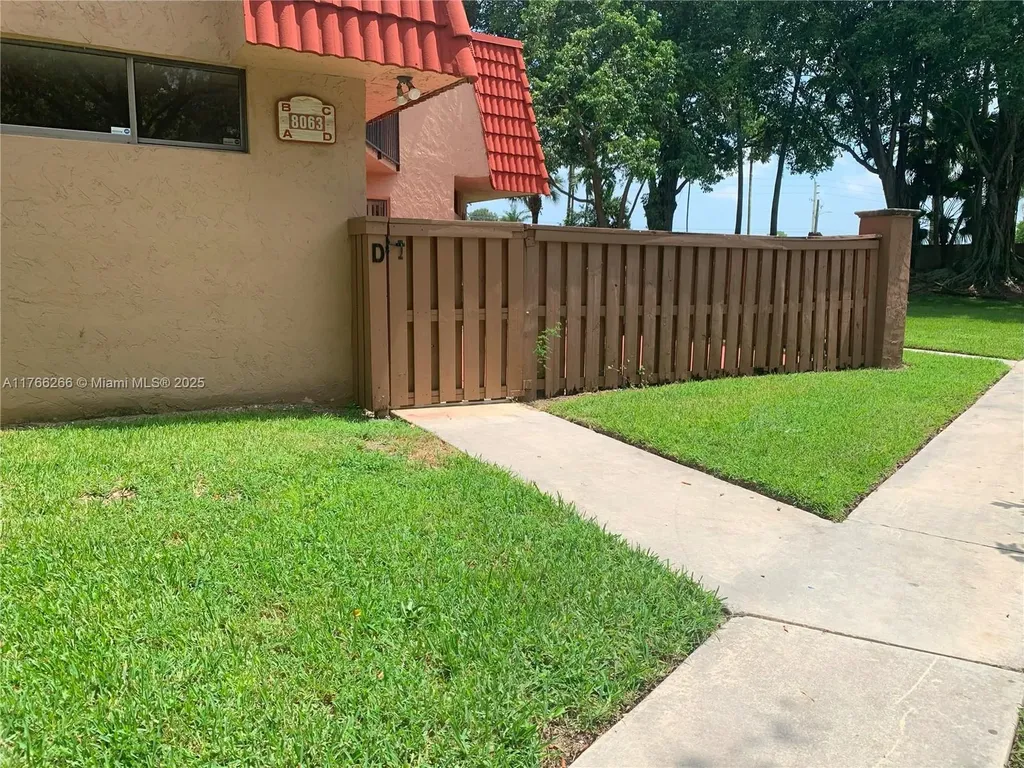 8063 Severn Drive Boca Raton FL 33433