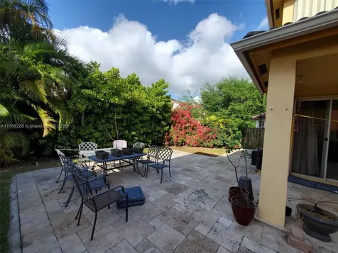 11009 NW 80th Lane Doral FL 33178