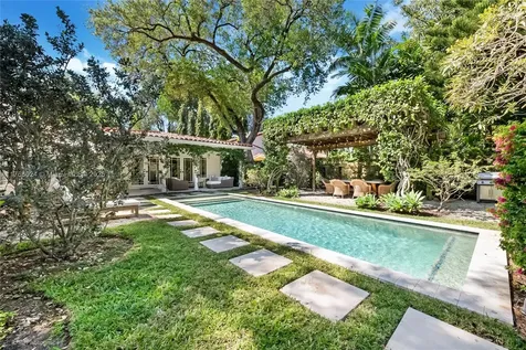 6481 SW 73rd Street South Miami FL 33143