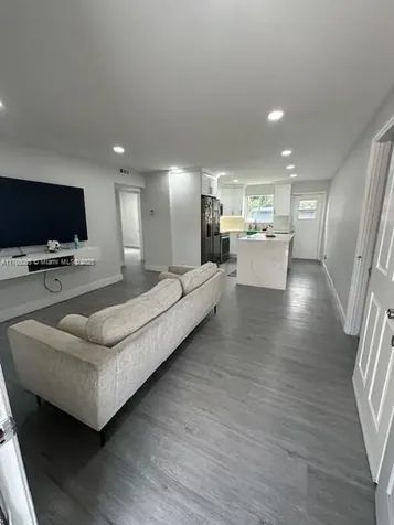 1870 NW 83rd Street Miami FL 33147