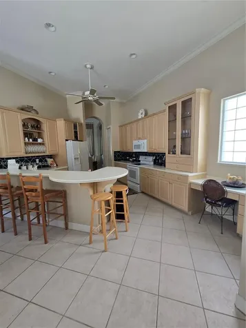 4208 Kensington High Street Naples FL 34105