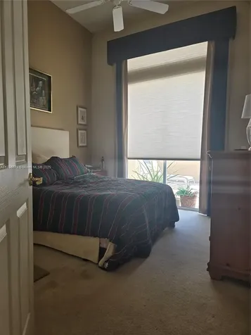 4208 Kensington High Street Naples FL 34105