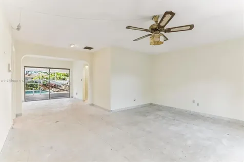 9279 NW 15th Street Coral Springs FL 33071