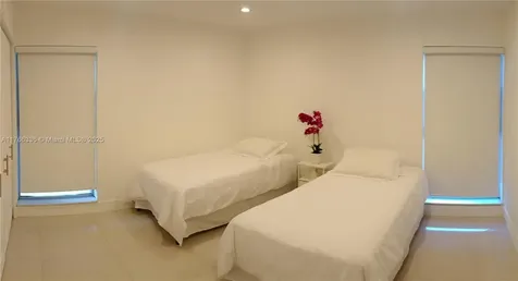 201 178th Drive Sunny Isles Beach FL 33160