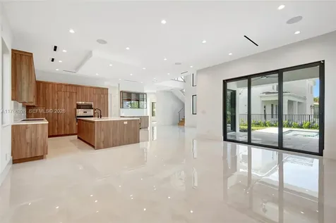 1419 N Lakeside Drive Lake Worth FL 33460