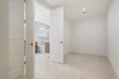 1419 N Lakeside Drive Lake Worth FL 33460