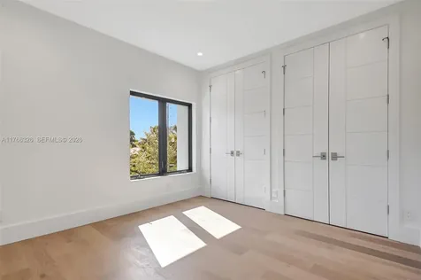 1419 N Lakeside Drive Lake Worth FL 33460